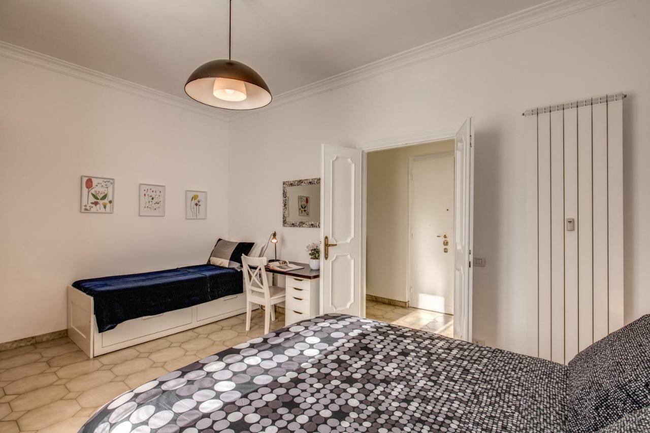 Casa Di Luca _ 3 Bdr Apartment Rome Buitenkant foto